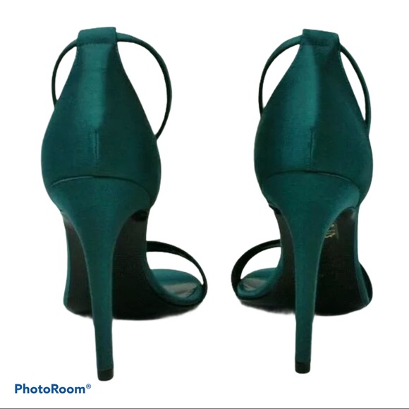 🆕 BARNEYS NY ANKLE-STRAP SANDALS - Picture 8 of 15